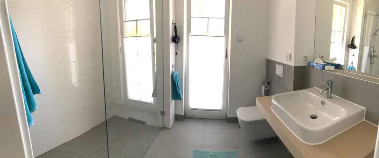 Amare Dierhagen Room photo
